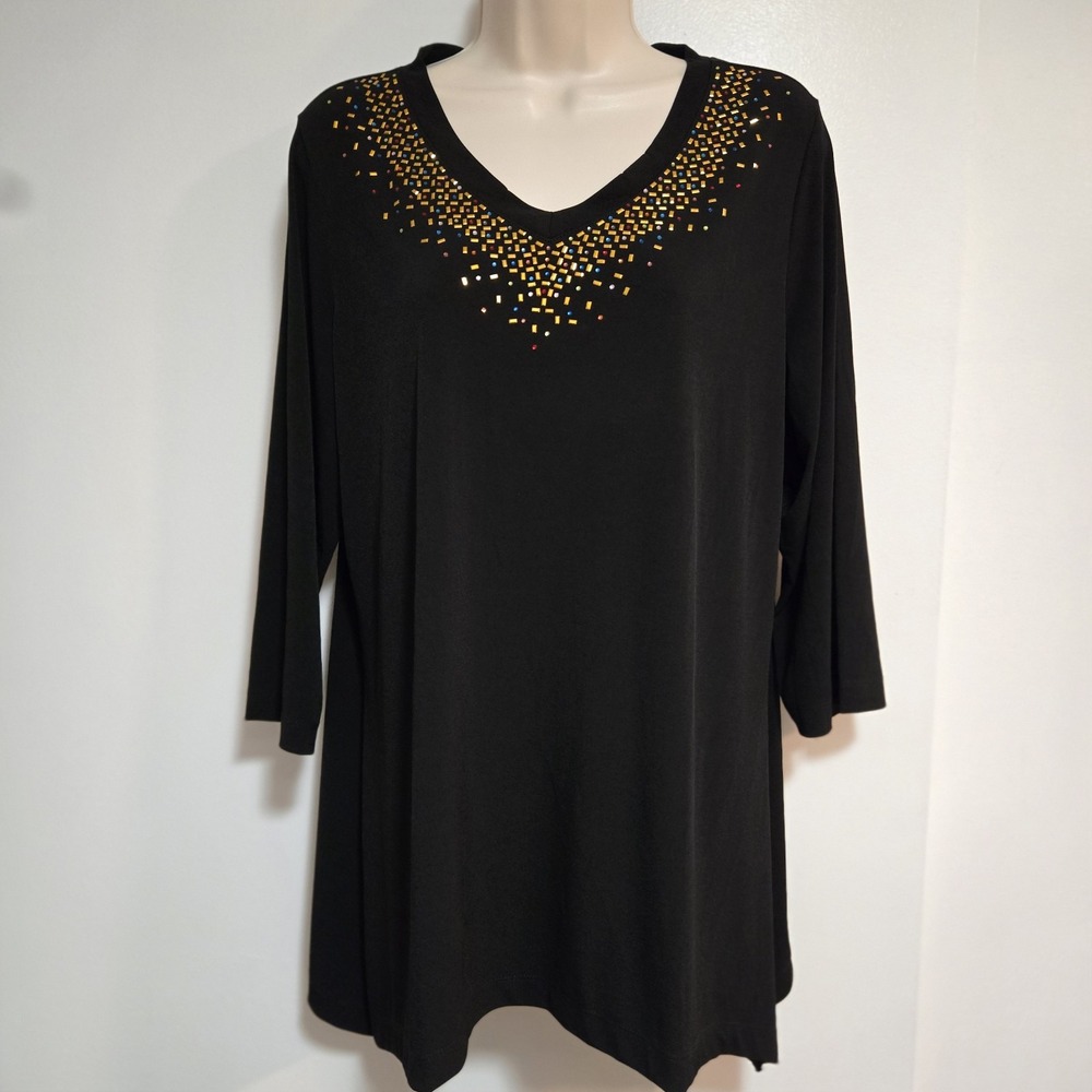 Quacker Factory Size M Black 3/4 Sleeve Stretch Knit Tunic Embellished V-neck